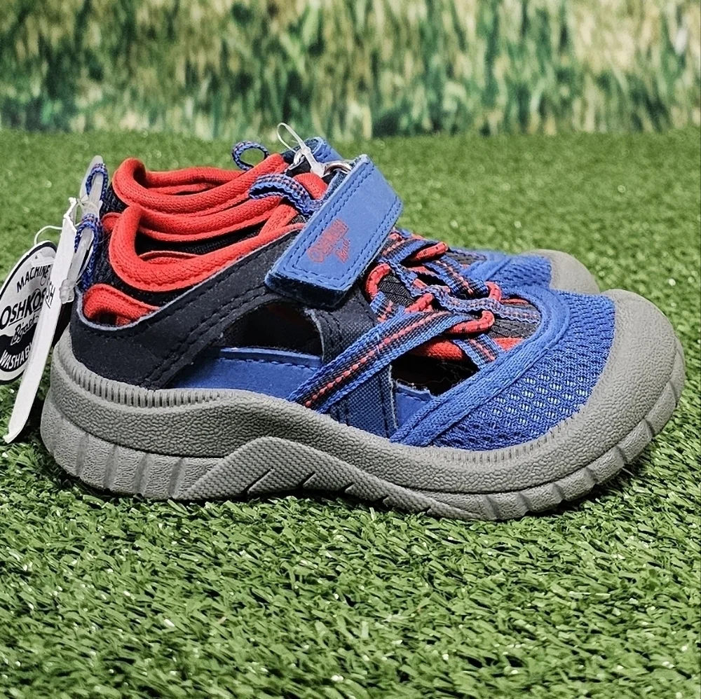 OSHKOSH B'GOSH | 'PAUL' BUMPER TOE SANDALS - NWT!